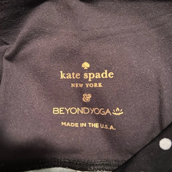 EUC Beyond Yoga x Kate Spade High Waist Bow Legging in Polka Dot - Picture 5 of 6